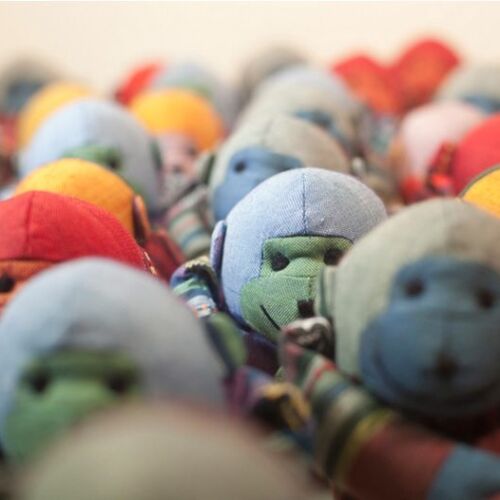 Swinging monkey - 3 Swinging monkey - 3