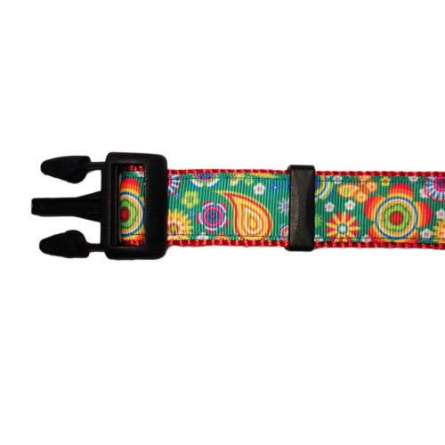 paisley flower on green collar - open 1 paisley flower on green collar - open 1