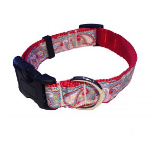 Red Paisley Flower on Gray Collar