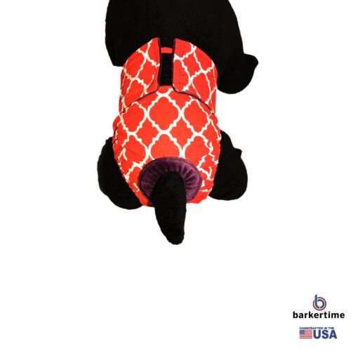 red-quatrefoil-diaper-model-2 red-quatrefoil-diaper-model-2