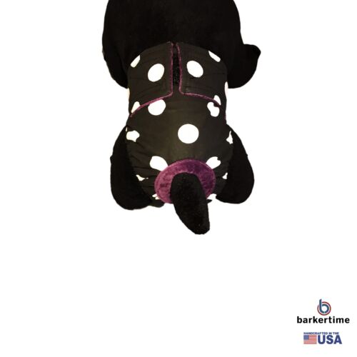 white-polka-dot-on-black-diaper-model-2 white-polka-dot-on-black-diaper-model-2