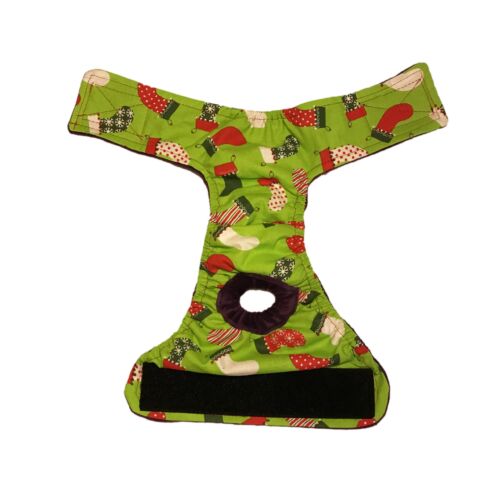 christmas-stocking-on-green-diaper-open christmas-stocking-on-green-diaper-open