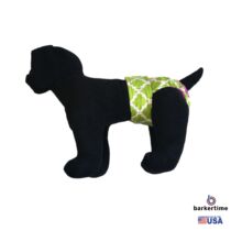 white quatrefoil on green diaper – model 1