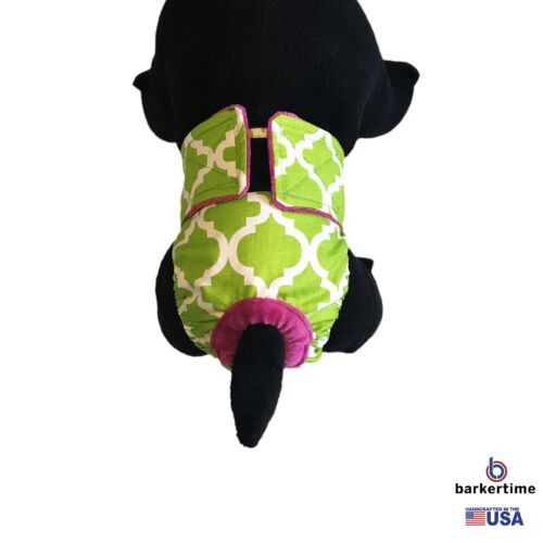 white quatrefoil on green diaper - model 2 white quatrefoil on green diaper - model 2